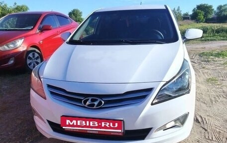 Hyundai Solaris II рестайлинг, 2016 год, 780 000 рублей, 2 фотография