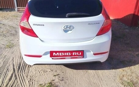 Hyundai Solaris II рестайлинг, 2016 год, 780 000 рублей, 10 фотография
