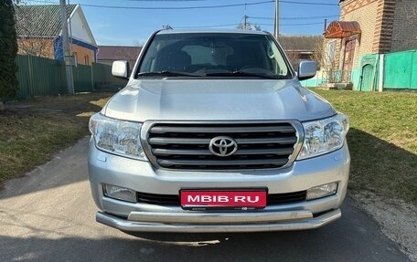 Toyota Land Cruiser 200, 2011 год, 2 800 000 рублей, 1 фотография