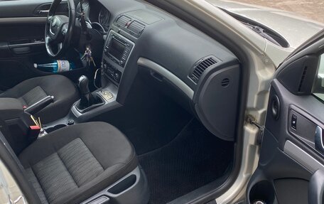 Skoda Octavia, 2011 год, 870 000 рублей, 6 фотография