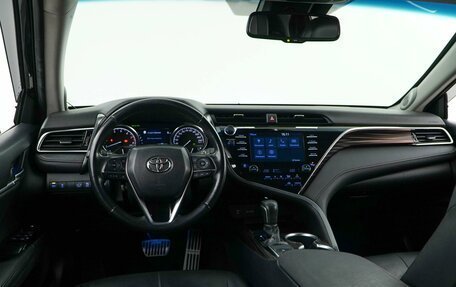 Toyota Camry, 2019 год, 2 797 050 рублей, 8 фотография