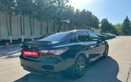 Toyota Camry, 2021 год, 2 650 000 рублей, 5 фотография