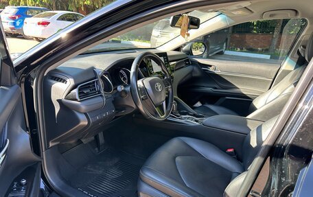 Toyota Camry, 2021 год, 2 650 000 рублей, 12 фотография