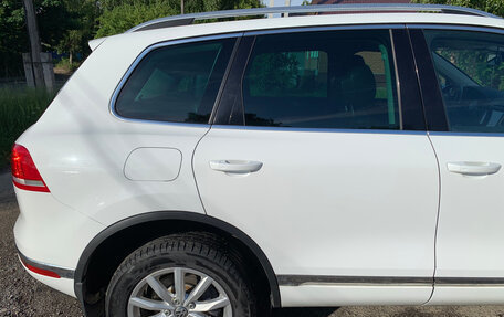 Volkswagen Touareg III, 2015 год, 3 050 000 рублей, 4 фотография