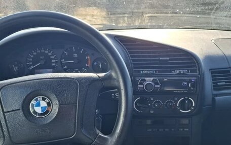 BMW 3 серия, 1996 год, 285 000 рублей, 10 фотография