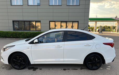 Hyundai Solaris II рестайлинг, 2017 год, 850 000 рублей, 8 фотография