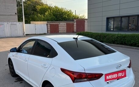 Hyundai Solaris II рестайлинг, 2017 год, 850 000 рублей, 7 фотография