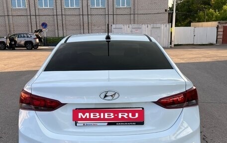 Hyundai Solaris II рестайлинг, 2017 год, 850 000 рублей, 6 фотография