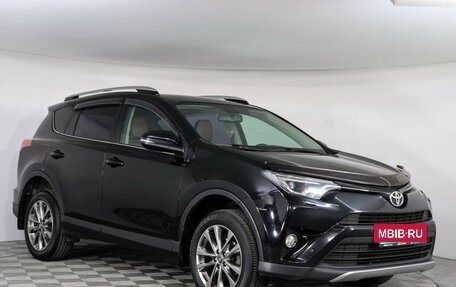 Toyota RAV4, 2018 год, 2 199 000 рублей, 4 фотография