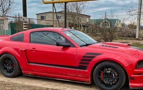 Ford Mustang VI рестайлинг, 2004 год, 2 500 000 рублей, 9 фотография