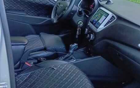 Hyundai Solaris II рестайлинг, 2017 год, 982 000 рублей, 8 фотография