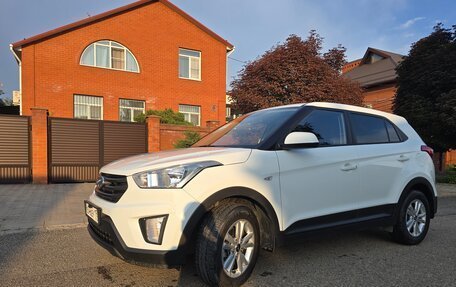 Hyundai Creta I рестайлинг, 2020 год, 2 390 000 рублей, 4 фотография