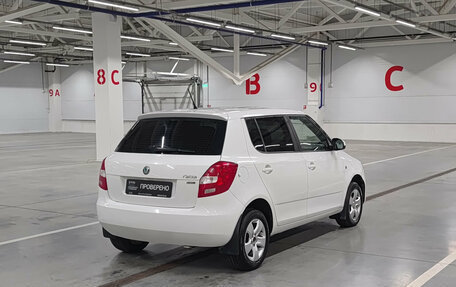 Skoda Fabia II, 2011 год, 620 000 рублей, 5 фотография