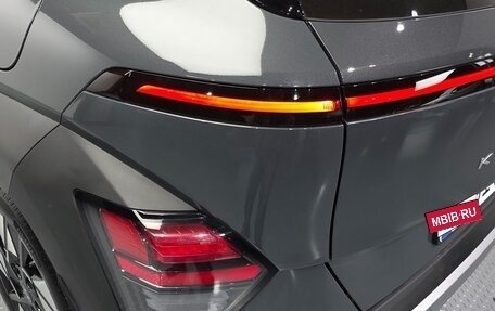Hyundai Kona, 2023 год, 2 149 000 рублей, 26 фотография