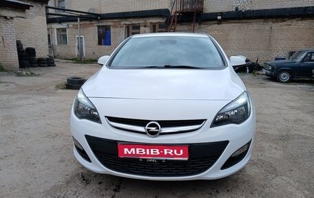 Opel Astra J, 2014 год, 990 000 рублей, 1 фотография