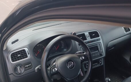 Volkswagen Polo VI (EU Market), 2017 год, 550 000 рублей, 15 фотография