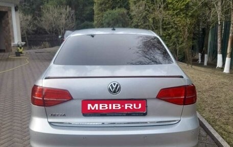 Volkswagen Jetta VI, 2016 год, 950 000 рублей, 3 фотография
