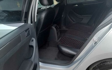 Volkswagen Jetta VI, 2016 год, 950 000 рублей, 8 фотография