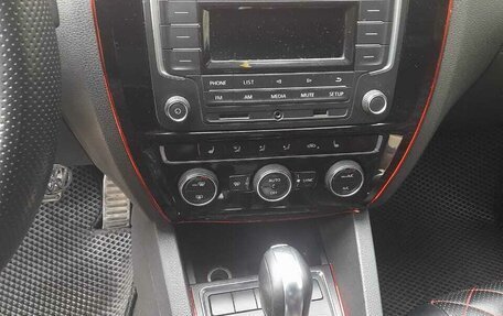 Volkswagen Jetta VI, 2016 год, 950 000 рублей, 9 фотография