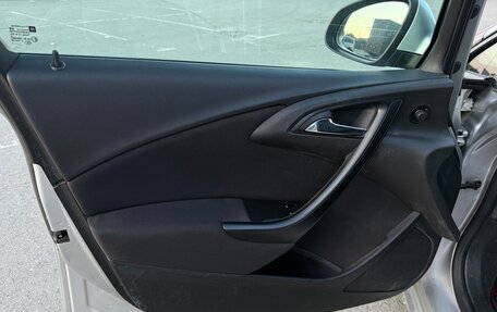 Opel Astra J, 2014 год, 790 000 рублей, 5 фотография