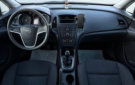 Opel Astra J, 2014 год, 790 000 рублей, 13 фотография