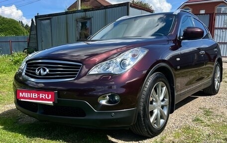 Infiniti QX50 I рестайлинг, 2013 год, 2 050 000 рублей, 2 фотография