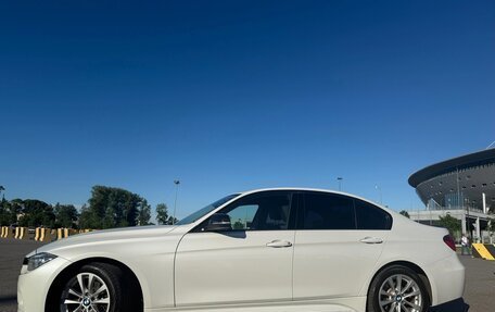 BMW 3 серия, 2016 год, 2 200 000 рублей, 3 фотография