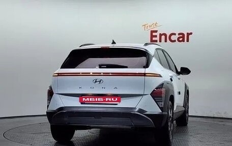Hyundai Kona, 2023 год, 2 244 000 рублей, 3 фотография