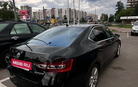 Skoda Superb III рестайлинг, 2017 год, 1 850 000 рублей, 8 фотография