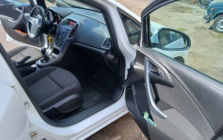 Opel Astra J, 2014 год, 990 000 рублей, 9 фотография