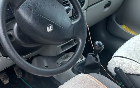 Renault Kangoo II рестайлинг, 2004 год, 450 000 рублей, 7 фотография