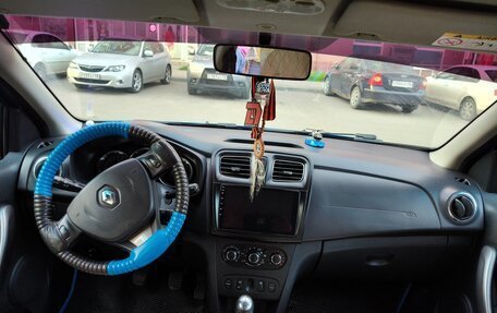 Renault Logan II, 2016 год, 1 050 000 рублей, 6 фотография