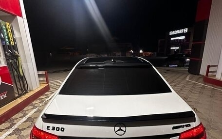 Mercedes-Benz E-Класс, 2011 год, 1 850 000 рублей, 2 фотография