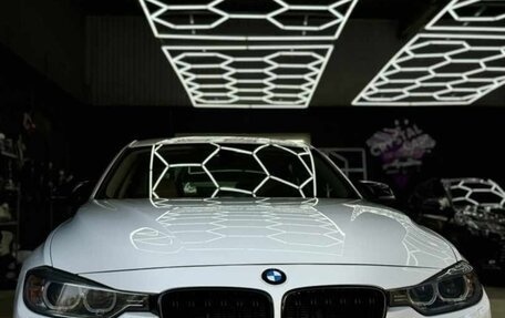 BMW 3 серия, 2012 год, 2 300 000 рублей, 1 фотография