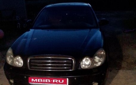 Hyundai Sonata IV рестайлинг, 2005 год, 180 000 рублей, 1 фотография