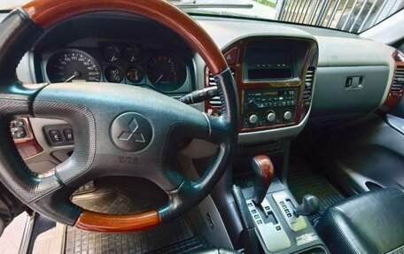 Mitsubishi Pajero III рестайлинг, 2006 год, 1 000 000 рублей, 7 фотография