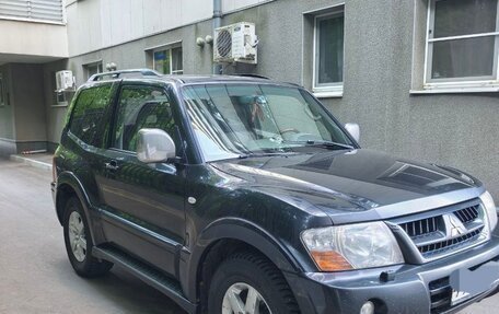 Mitsubishi Pajero III рестайлинг, 2006 год, 1 000 000 рублей, 3 фотография