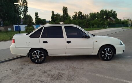 Daewoo Nexia I рестайлинг, 2012 год, 220 000 рублей, 3 фотография