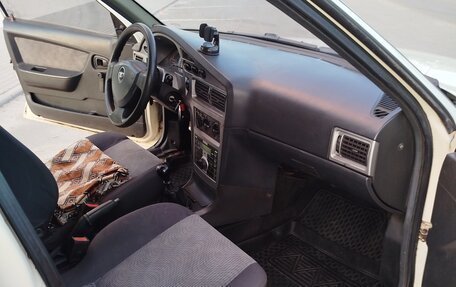 Daewoo Nexia I рестайлинг, 2012 год, 220 000 рублей, 11 фотография