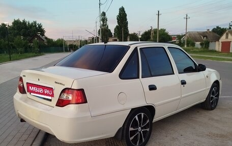 Daewoo Nexia I рестайлинг, 2012 год, 220 000 рублей, 4 фотография