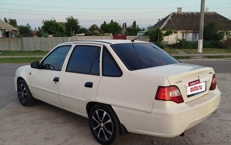 Daewoo Nexia I рестайлинг, 2012 год, 220 000 рублей, 6 фотография