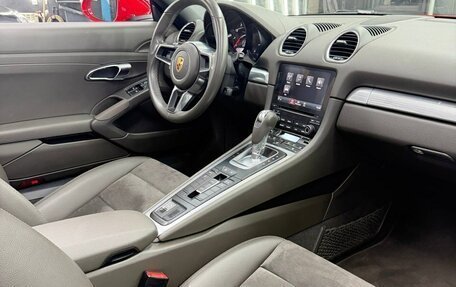 Porsche Boxster, 2018 год, 7 050 000 рублей, 27 фотография