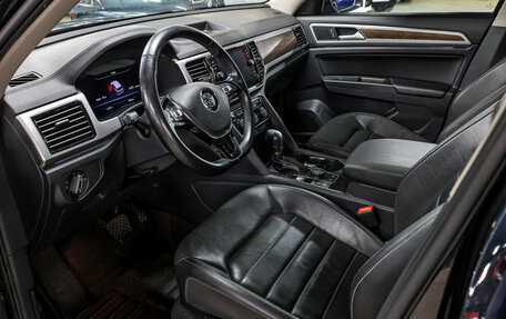 Volkswagen Teramont I, 2018 год, 4 249 000 рублей, 17 фотография