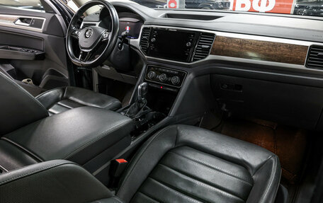 Volkswagen Teramont I, 2018 год, 4 249 000 рублей, 12 фотография