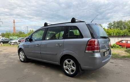 Opel Zafira B, 2007 год, 850 000 рублей, 3 фотография