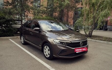 Volkswagen Polo VI (EU Market), 2021 год, 1 300 000 рублей, 2 фотография