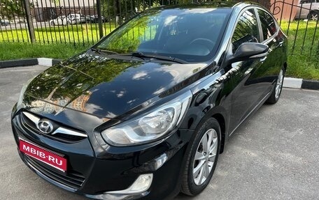 Hyundai Solaris II рестайлинг, 2012 год, 850 000 рублей, 6 фотография