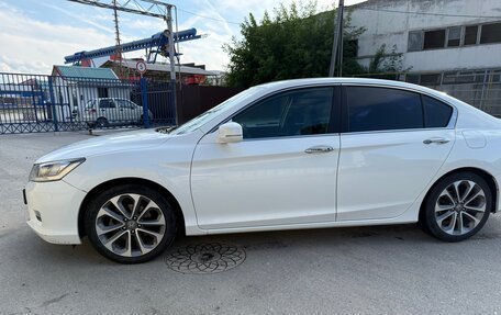 Honda Accord IX рестайлинг, 2013 год, 1 400 000 рублей, 7 фотография