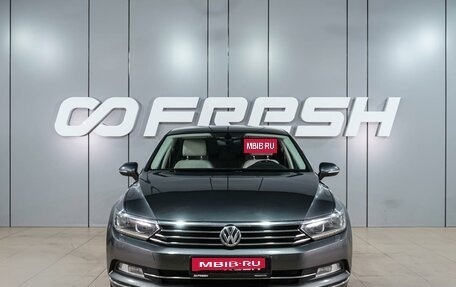 Volkswagen Passat B8 рестайлинг, 2017 год, 2 349 000 рублей, 3 фотография