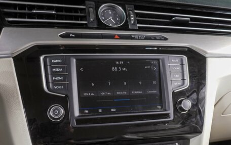 Volkswagen Passat B8 рестайлинг, 2017 год, 2 349 000 рублей, 15 фотография